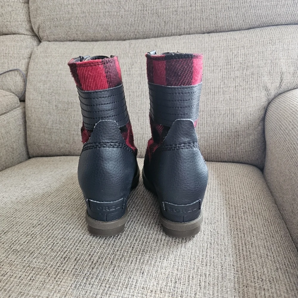 Sorel buffalo rubber preowned